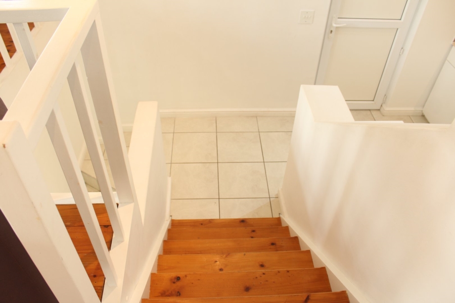 4 Bedroom Property for Sale in Simons Kloof Western Cape